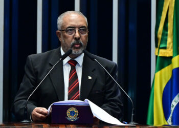 Lei sobre direitos previdenciários beneficia menores sob guarda judicial — Senado Notícias