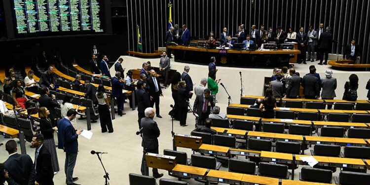 Promulgadas novas regras para emendas parlamentares — Senado Notícias