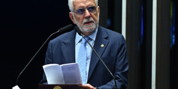 Jaques Wagner celebra o Dia Nacional da Imigração Judaica — Senado Notícias