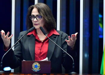 Damares defende anistia por atos de 8 de janeiro — Senado Notícias