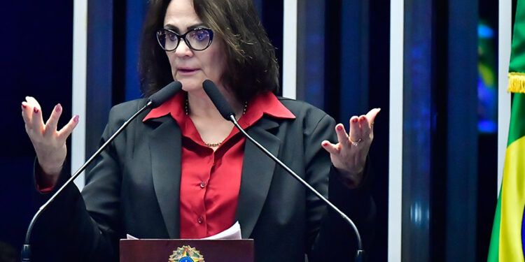 Damares defende anistia por atos de 8 de janeiro — Senado Notícias