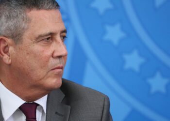 Por unanimidade, STF mantém prisão de Braga Netto