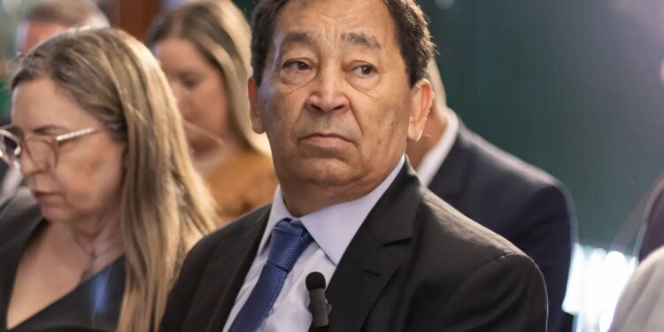 MP denuncia suspeitos de simular atentado contra ex-prefeito