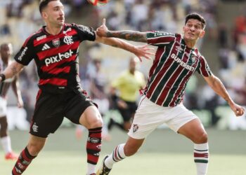 Fluminense e Flamengo começam a decidir o título do Carioca