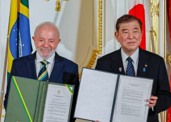 Presidente convoca Japão a investir no Brasil e critica protecionismo
