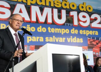Governo entrega 156 novas ambulâncias para a frota do Samu