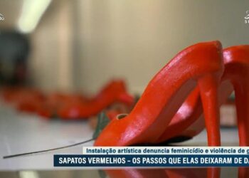 Vídeo: Sapatos vermelhos: arte contra a violência de gênero