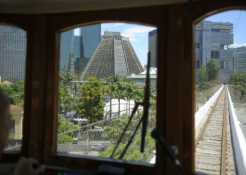 Bonde de Santa Teresa estende horário no ramal Paula Mattos