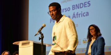 Arquiteto negro 1º colocado geral no BNDES defende cota em concursos