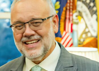 EUA declaram embaixador da África do Sul persona non grata