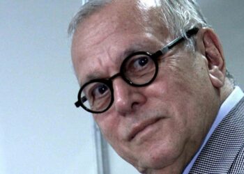 Ex-presidente da ABL Marcos Vilaça morre aos 85 anos, no Recife