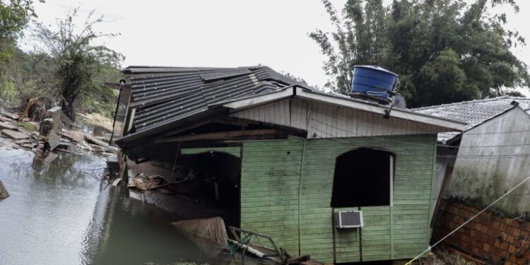 Comissão debate entraves na transferência de recursos em situações de emergência e calamidade – Notícias