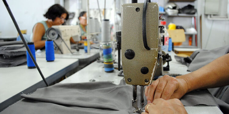 Medida provisória do crédito consignado para CLT chega ao Congresso — Senado Notícias