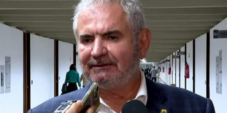 relator diz que pendências com Vale-gás e Pé-de-meia foram resolvidas — Senado Notícias