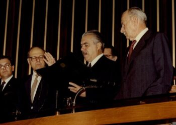 Senado homenageia José Sarney e lança página especial — Senado Notícias