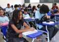 Estudantes nascidos em maio e junho recebem 1ª parcela do Pé-de-Meia