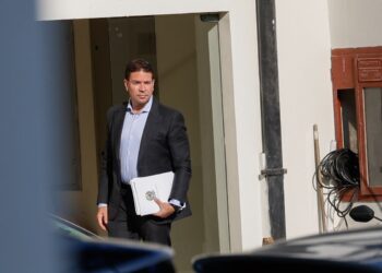 STF diz que Câmara não pode suspender íntegra de ação contra Ramagem