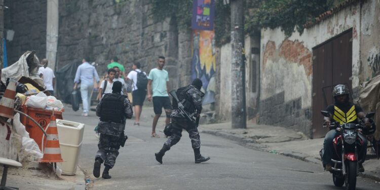 STF retoma julgamento da ADPF das Favelas