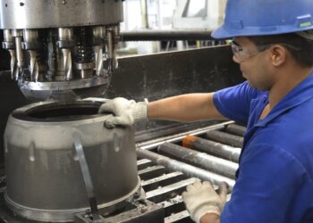 Vendas de máquinas e equipamentos sobem 17% no primeiro bimestre 