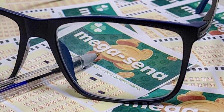 Mega-Sena sorteia nesta terça-feira prêmio acumulado em R$ 45 milhões