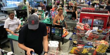 Preços dos alimentos cairão mais nas próximas semanas, diz ministro