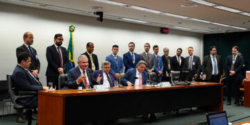 Com senador na presidência, CMO será instalada nesta quinta-feira — Senado Notícias