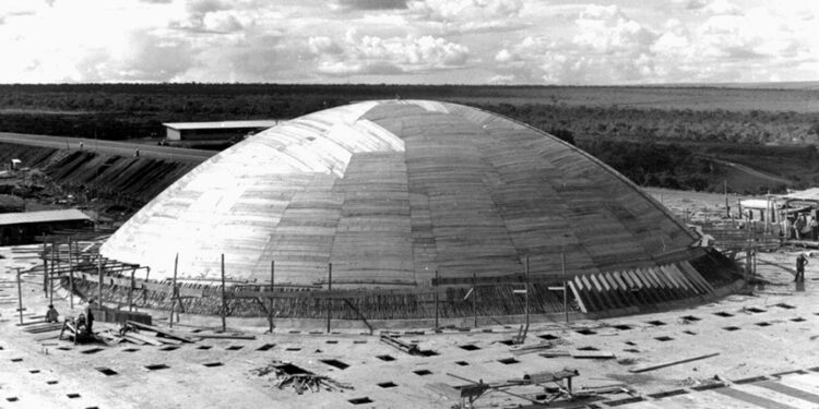 Senado fará projeção pelo aniversário de Brasília — Senado Notícias