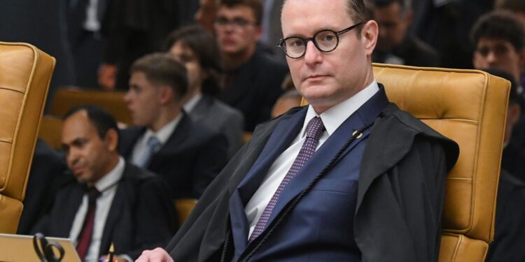 Decisão do TCU sobre controle de bebidas é suspensa pelo STF