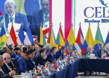 Tarifaço: negociação individual é fim do multilateralismo, diz Lula