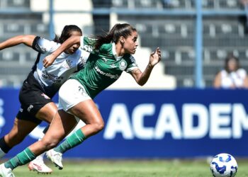 Palmeiras derrota Corinthians por 2 a 1 no Brasileirão Feminino