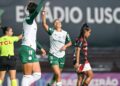 Palmeiras goleia Flamengo para liderar o Brasileirão feminino