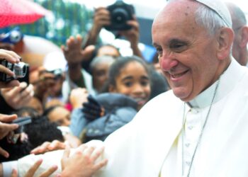 Movimentos sociais lamentam morte do “papa dos pobres”