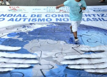 Detecção precoce do autismo ajuda na alfabetização e inclusão escolar