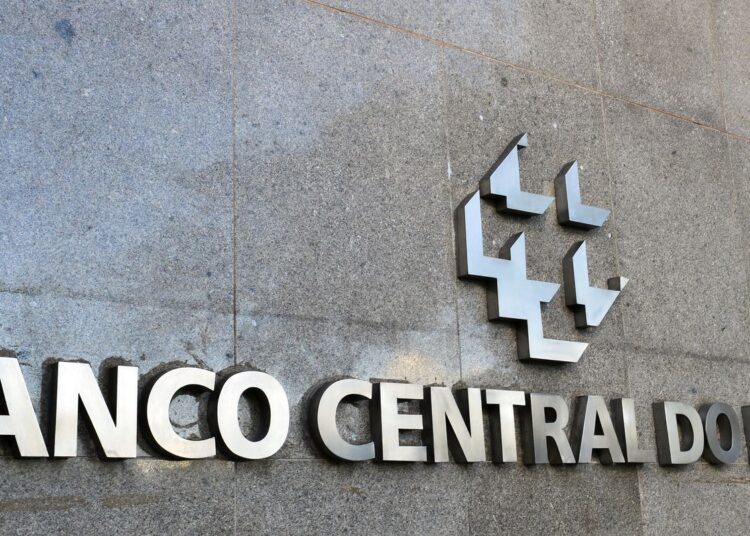 BC recebe documentos de pedido de compra do Banco Master pelo BRB