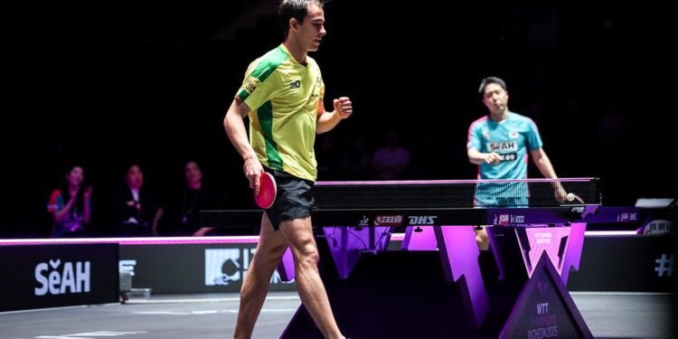 Calderano avança no WTT Champions após revanche sobre sul-coreano