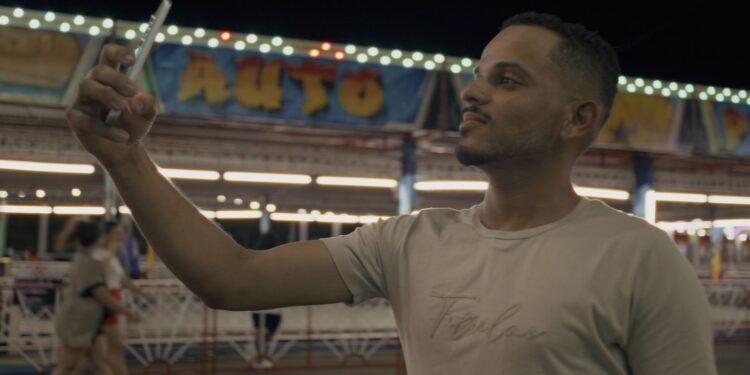 Filme aborda erros judiciais e racismo em reconhecimento fotográfico