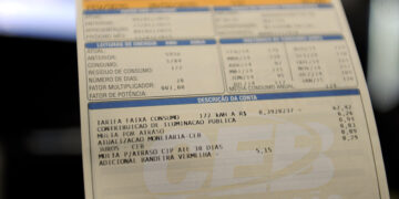 Gratuidade de água e luz em calamidade pública está na pauta da CI — Senado Notícias