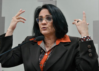 CDH debate direitos humanos e desenvolvimento dos povos indígenas — Senado Notícias