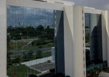 Greve de peritos do INSS: STF pede que PGR avalie abrir inquérito