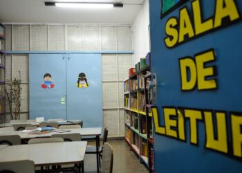 Maioria no país, alunos mais pobres têm menor aprendizado em leitura