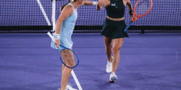 Dupla de Stefani volta a vencer e avança à semi do WTA de Stuttugart