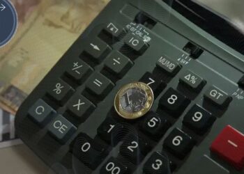 Receita recebe mais de 8 milhões de declarações do IR