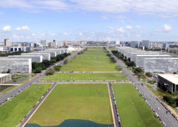 Aniversário de Brasília tem atrações gratuitas na Esplanada