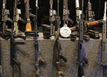 Setor bélico deve atuar junto ao governo, diz governador do Rio