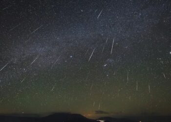 Chuva de meteoros Líridas terá ápice na madrugada desta terça-feira