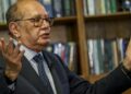 Gilmar Mendes recebe indígenas do povo Munduruku no STF