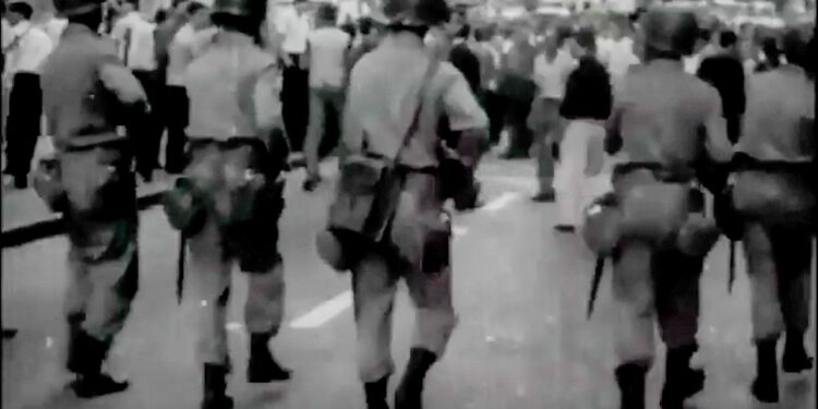 Golpismo do 8/1 pede reforma nas Forças Armadas, avaliam especialistas