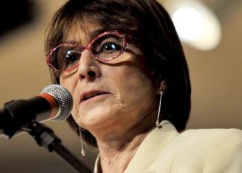 Helena Nader é reeleita presidente da Academia Brasileira de Ciências 