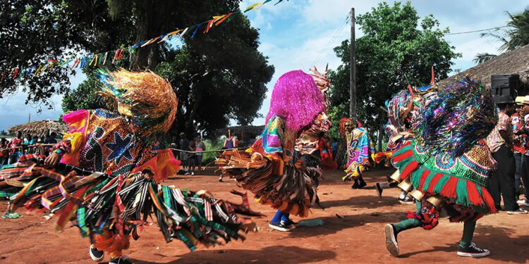 Maracatu nação pode se tornar 8º patrimônio cultural imaterial do país