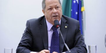 Câmara cassa mandato do deputado Chiquinho Brazão